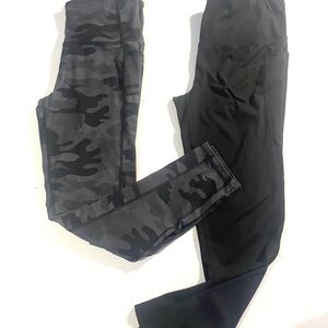 DSG Black and Camouflage Leggings 2 pair Small